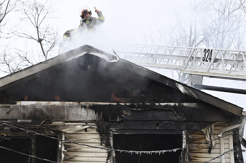 No working smoke alarms at fatal Toronto house fire, investigators say Image