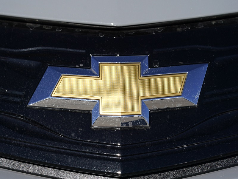 GM expands Chevy Bolt electric vehicle recall to cover all model years for fire risk Image