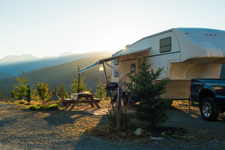 Insuring your camping adventure on wheels Image