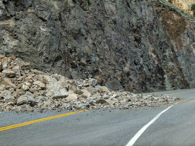 Heavy rain sets off flooding, rocks and mudslides in southern B.C.   Image