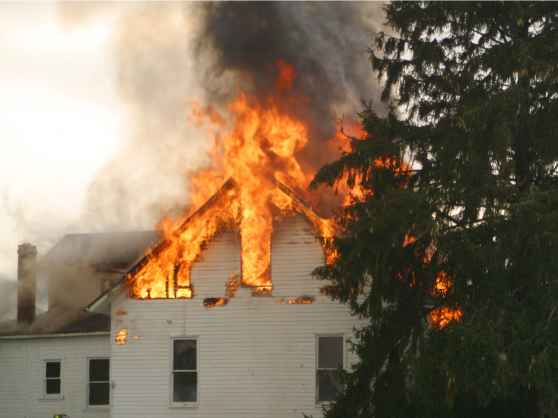 ‘Should be an alarm bell’: Calls for action after fatal fires on First Nations Image