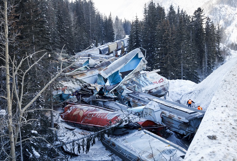 TSB says brake failure, cold weather led to deadly train derailment Image