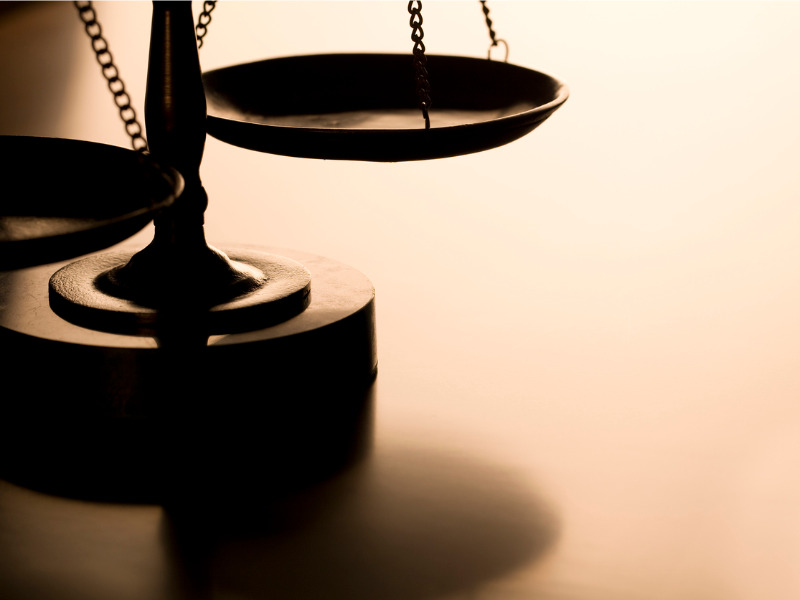 The risk of supporting a friend against an insurer who is also your employer Image