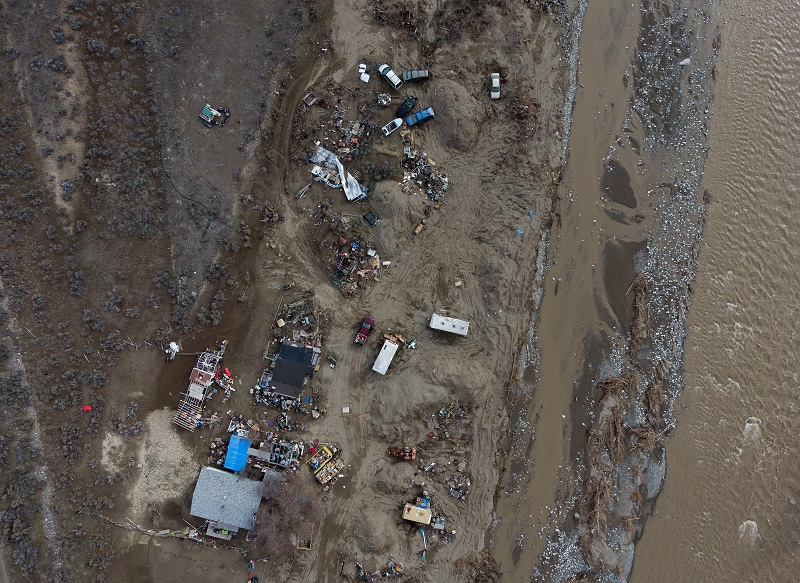 Does your client think overland flood coverage is standard? Image