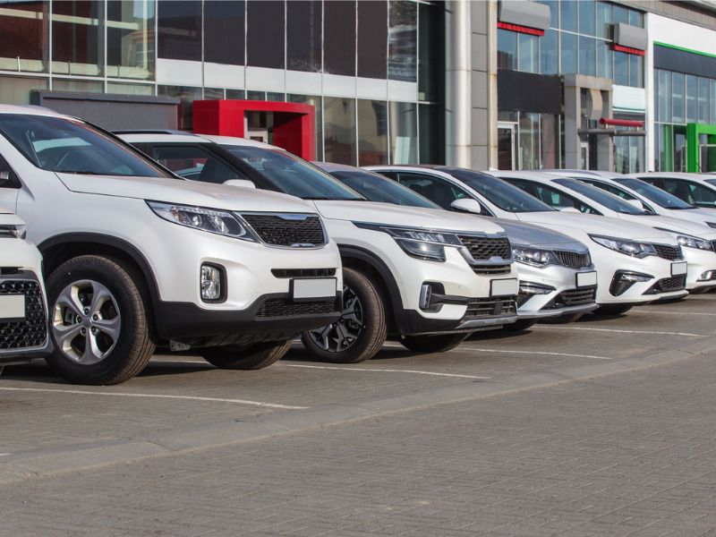 Auto sales fall 8.5% in May from a year earlier as supply challenges persists Image