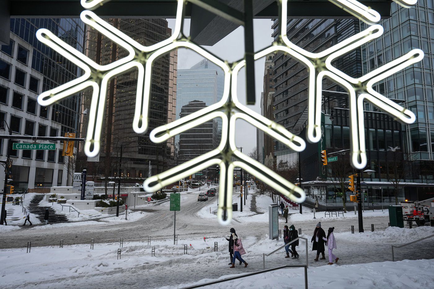 B.C. flooding potential persists, despite end of official warnings Image