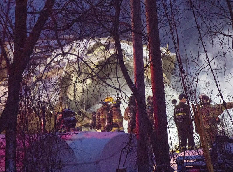 Police continue to probe fatal blast at Quebec propane company Image