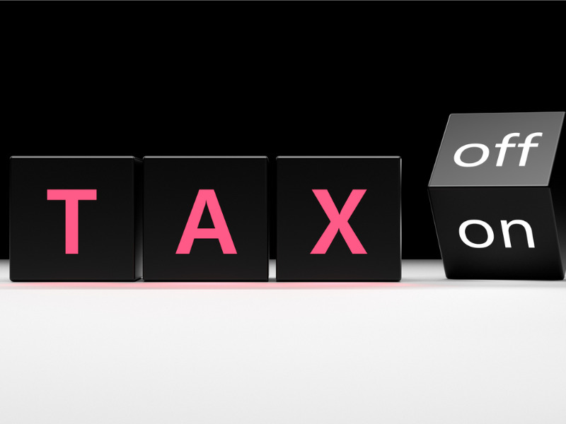 Province to permanently remove sales tax on personal property insurance Image