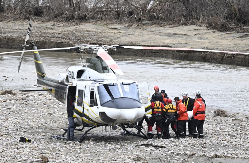 Coroner’s inquest opens into Quebec firefighter flood deaths in May 2023  Image