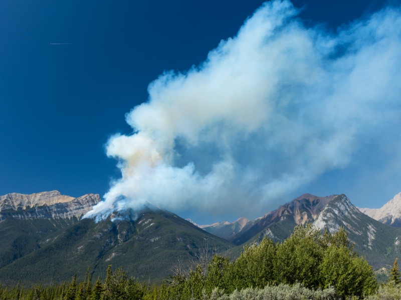 Wildfire situation in Slocan Valley suffers setback as cold front chills fire crews’ efforts Image