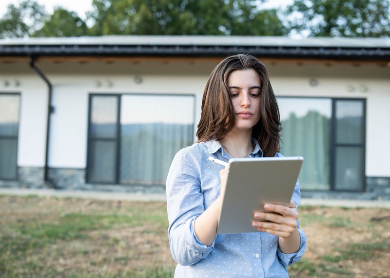 Why’s it taking longer to settle home insurance claims?  Image