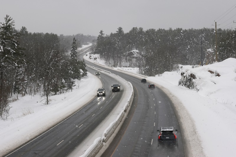 Parts of Ontario hit by weekend storm may get more snow Image