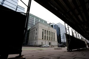Bank of Canada holds key rate at 2.75% as tariff uncertainty persists Image